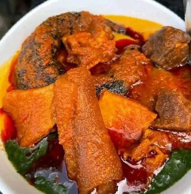 Ofada stew with assorted meat